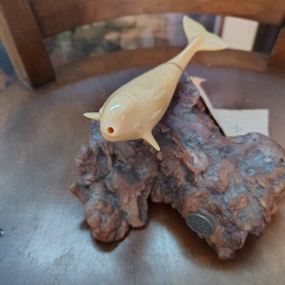 John Perry Whale Mid Century Sculpture Wood Block Stand - Picture 1 of 11